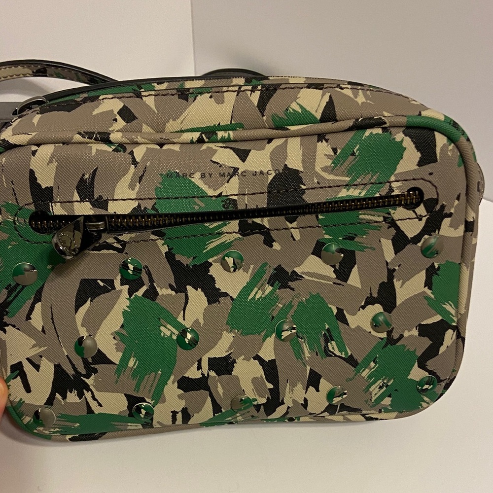 Marc Jacobs Camouflage crossbody